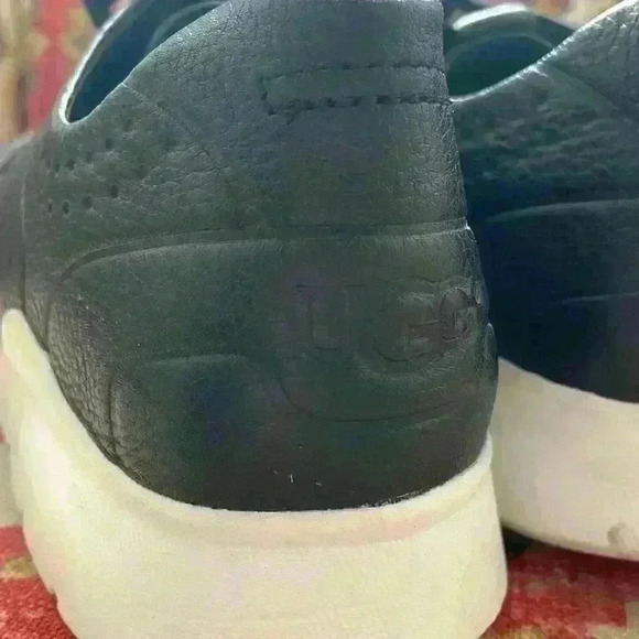 Ugh Tye Leather Sneaker - Picture 3 of 9